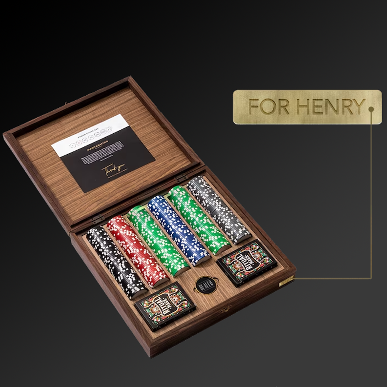 The Merchant's Prestige Wooden Poker Set 2025